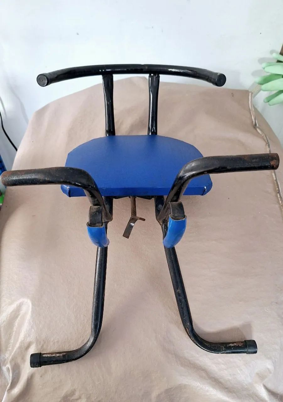 Assento Infantil em Metal com Almofada Azul - Foto 2