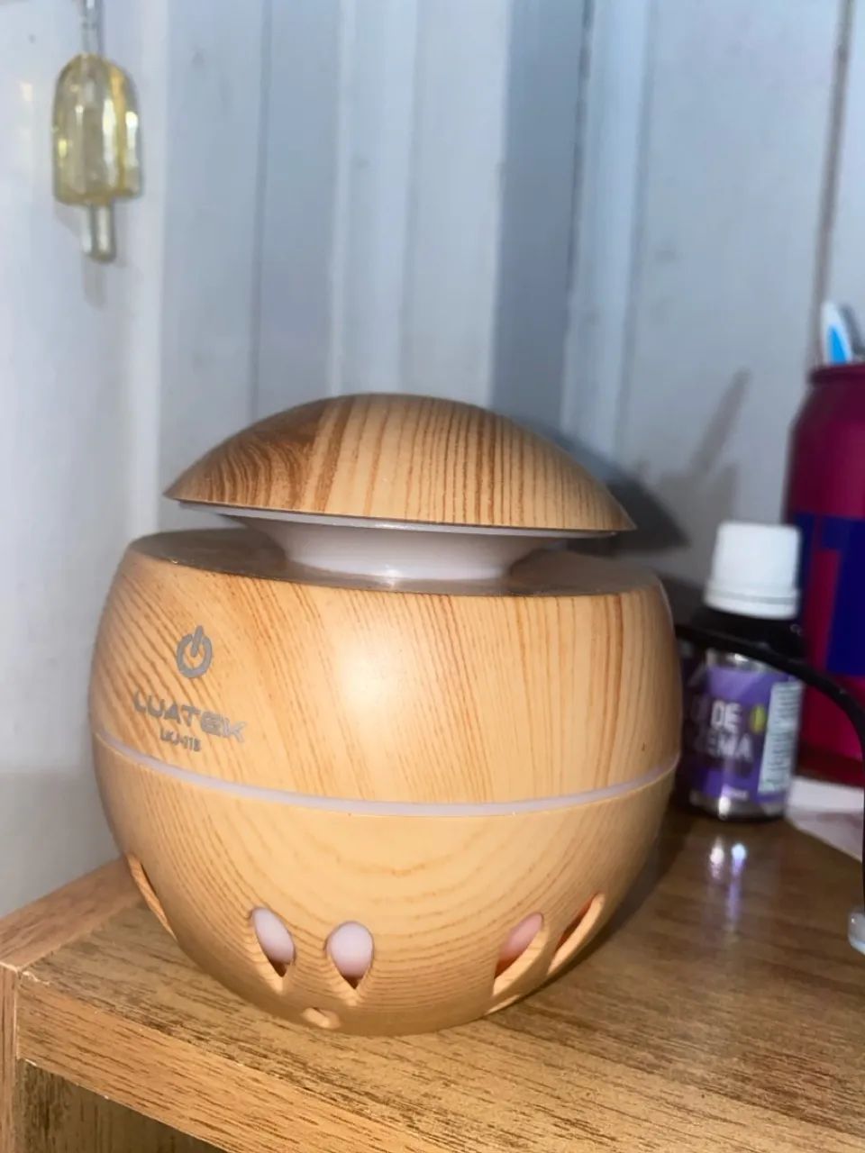 Difusor de aroma/ Umidificador de ar com iluminação - 20 reais - Foto 5