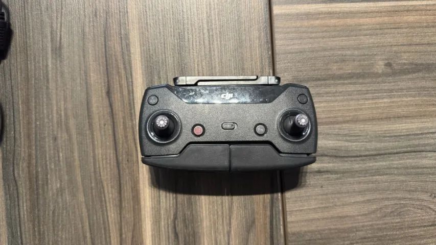 Controle Drone DJI SPARK - Foto 2