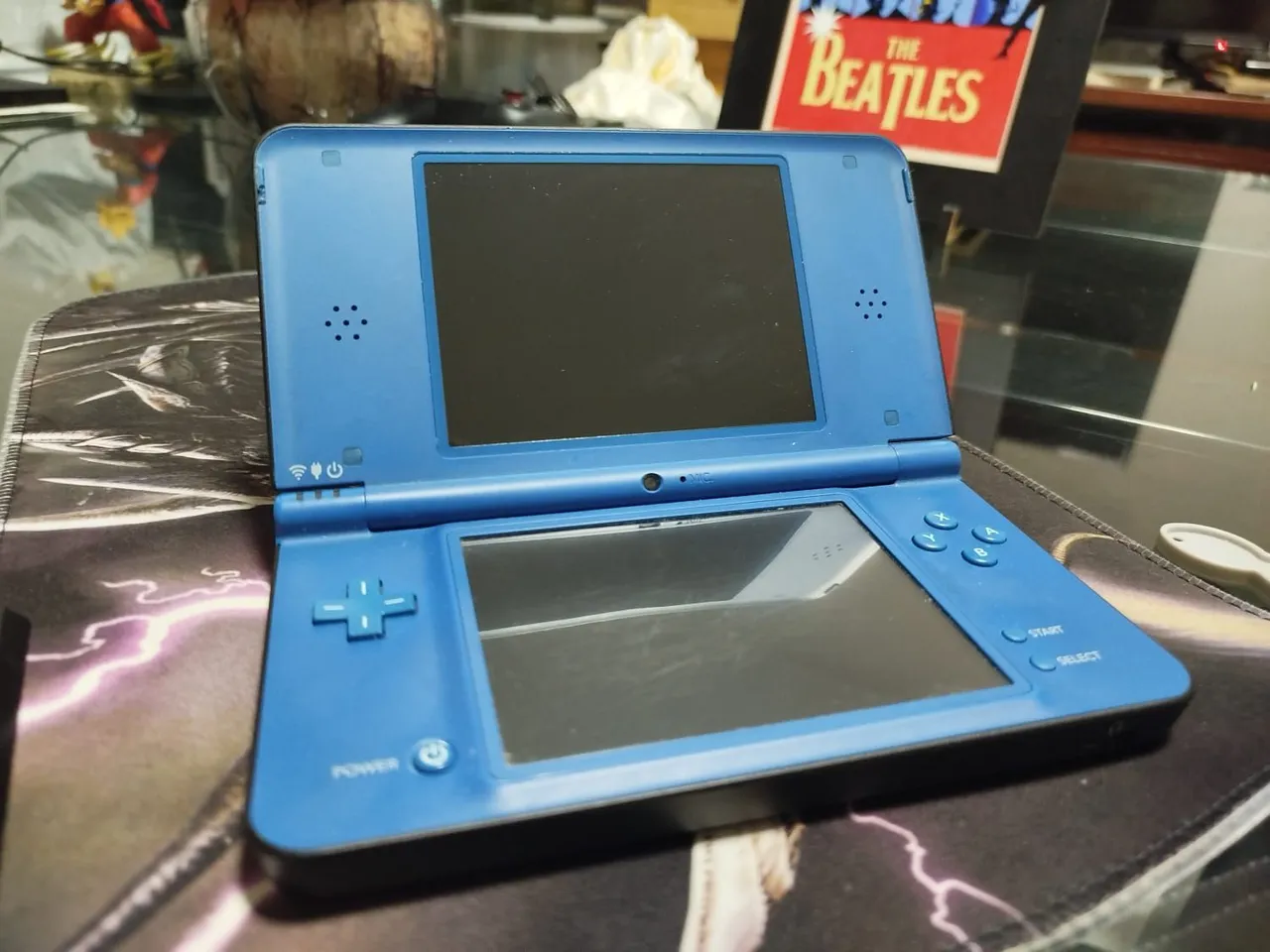 Nintendo DSi XL Azul desbloqueado com jogos - R$ 400