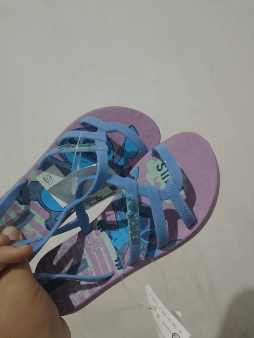Sandália Feminina Stitch
