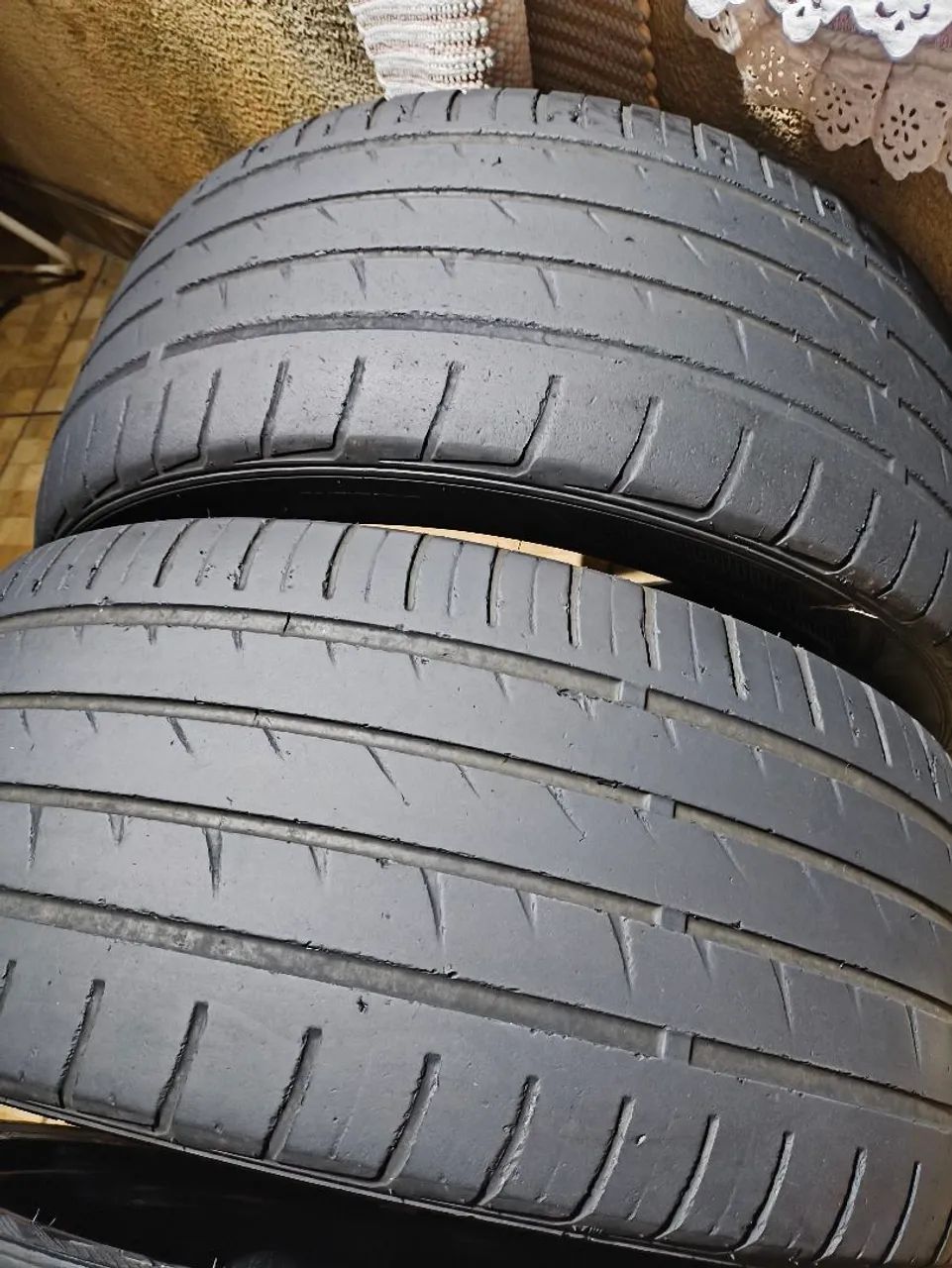 Pneus 245/45.18 - Foto 4