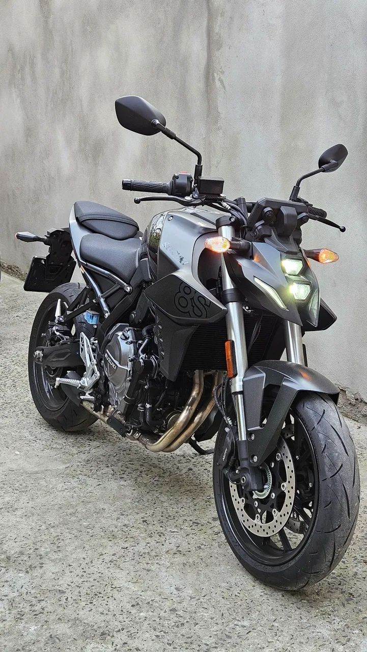 Suzuki Gsx-8s 2025 - 1458505201 | OLX