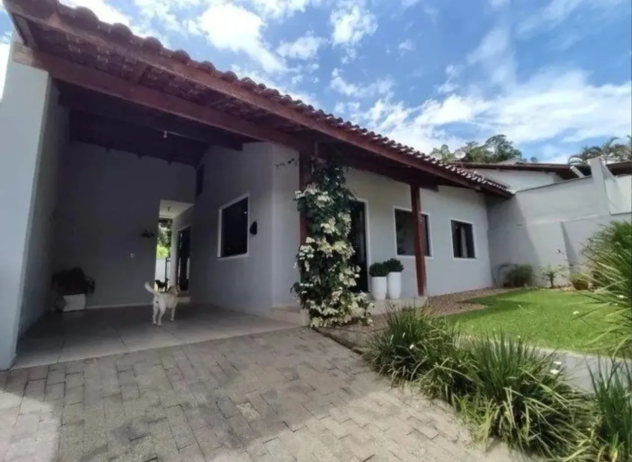Casas à venda - Itapecerica da Serra, SP | OLX