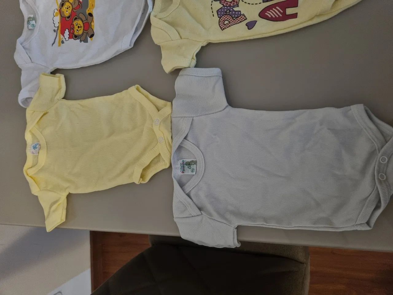 Vendo lote de roupinhas RN - Foto 2