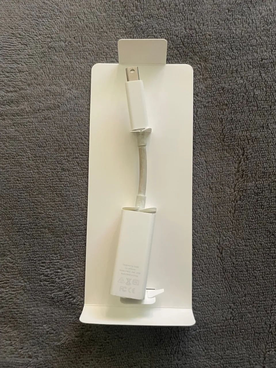 Adaptador Thunderbolt para Gigabit Ethernet Apple - Foto 2