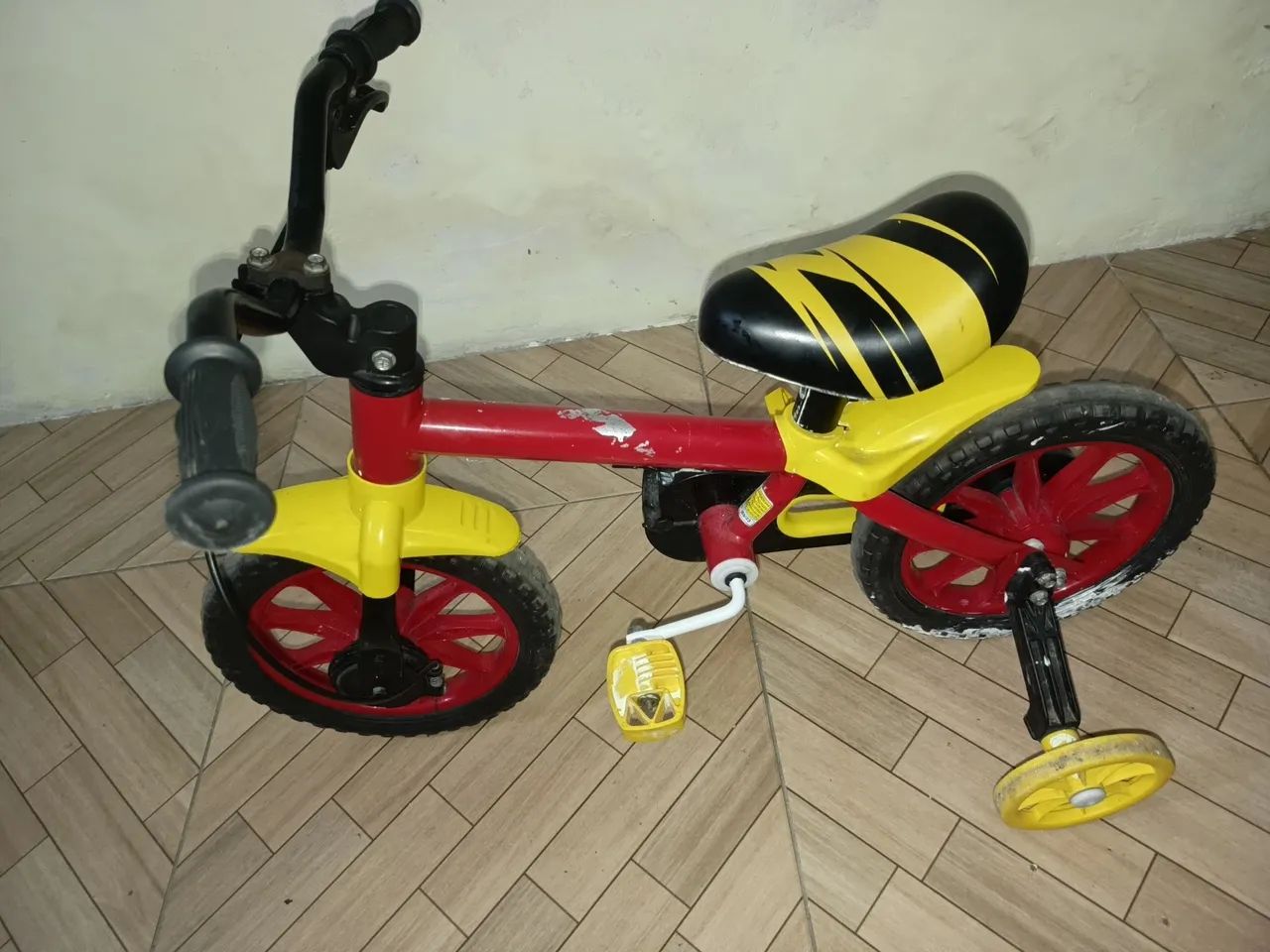 Bicicleta aro 12 R$=180,00 - Foto 3