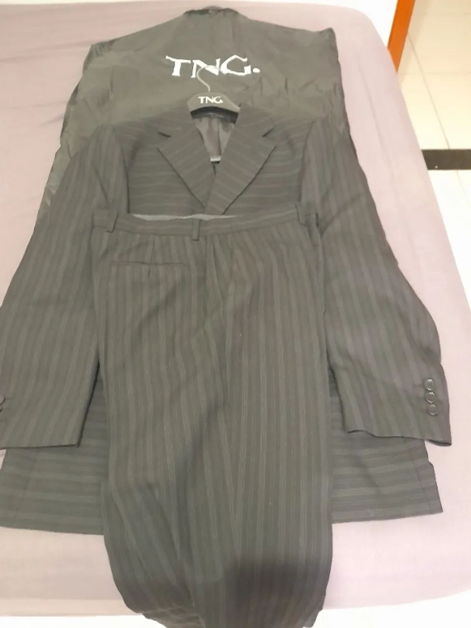 Terno com calça TNG  "Seminovo" - Foto 2