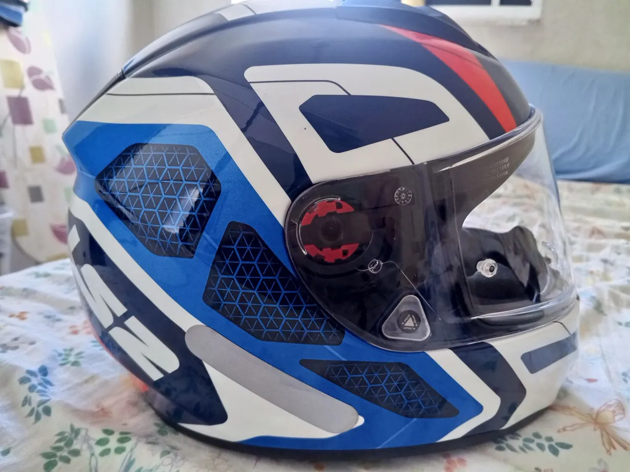 Capacete de Moto LS2 FF397 Vector