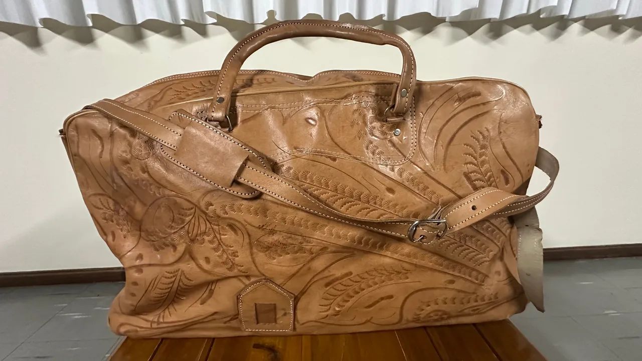 Bolsa grande viagem couro cru 60 cm x 33cm altura  - Foto 5
