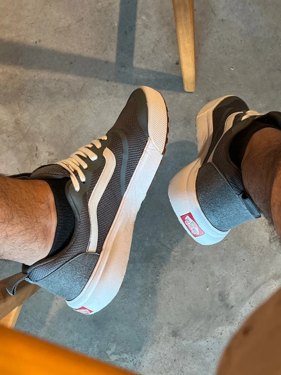 Tênis Vans Ultrarange - 39