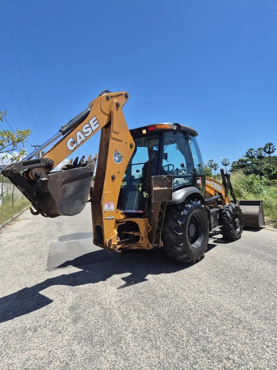 Retroescavadeira Case 580N - Foto 4