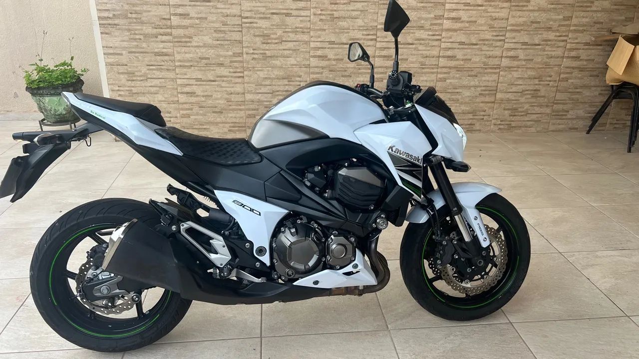 Kawasaki Z800c - Foto 9