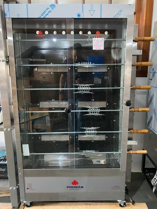 NZ. Máquina de assar frango 6 espetos PROGÁS