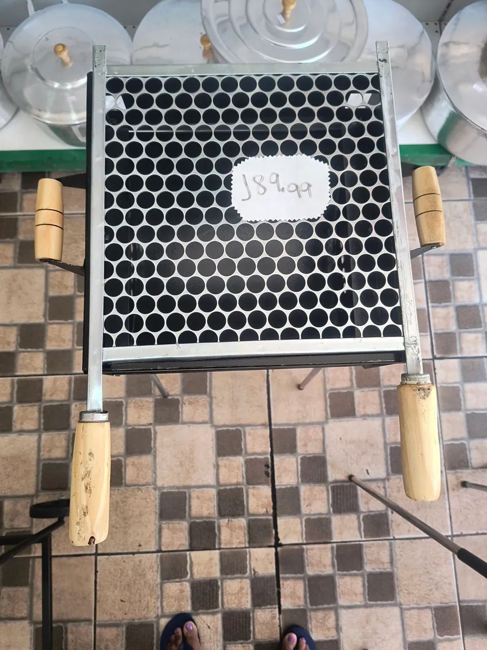 Churrasqueira com pés 33x33 - Foto 4