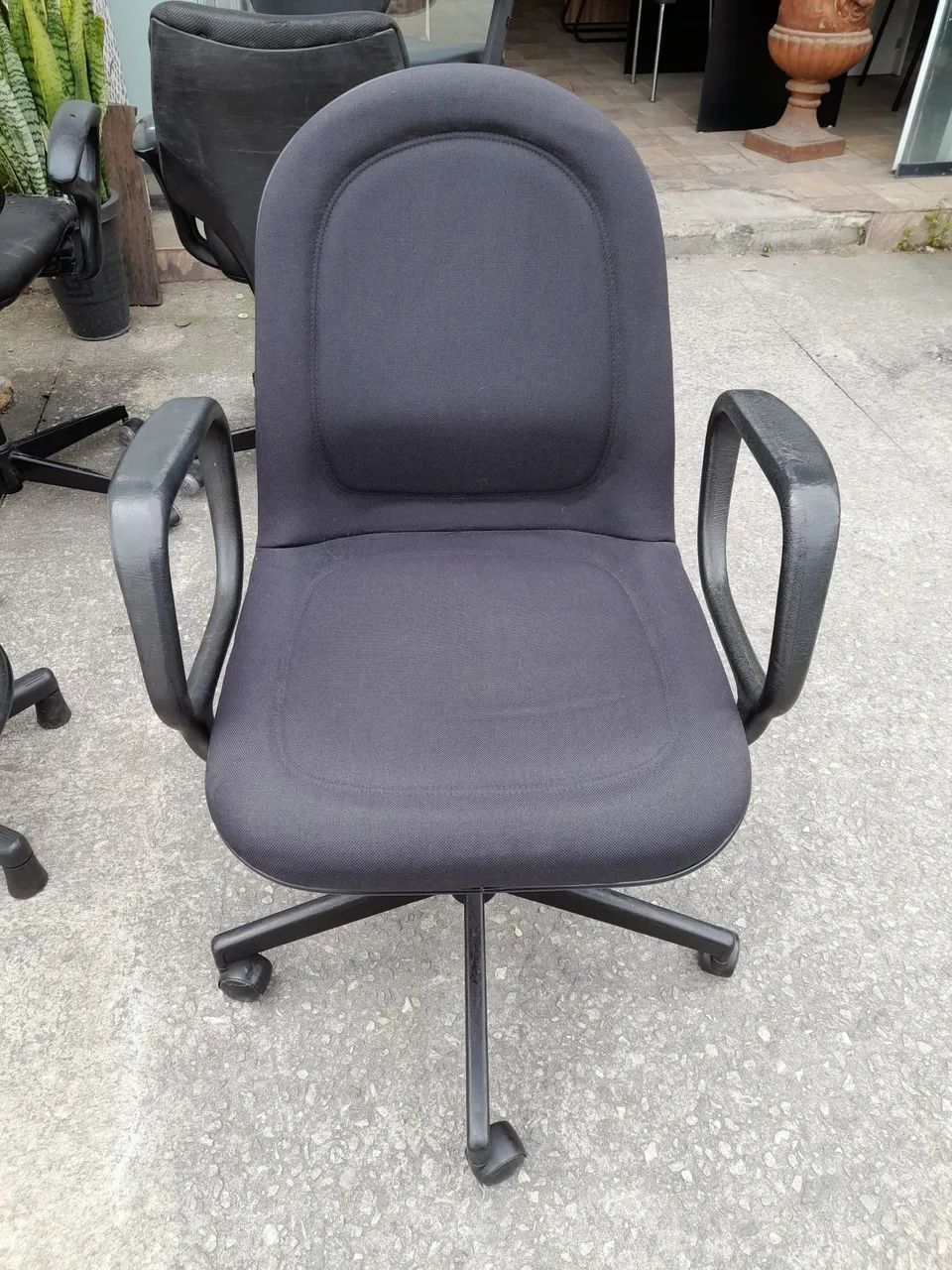 Cadeira giratória Giroflex 