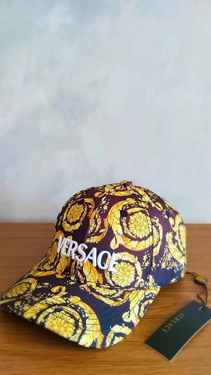 Boné Versace 