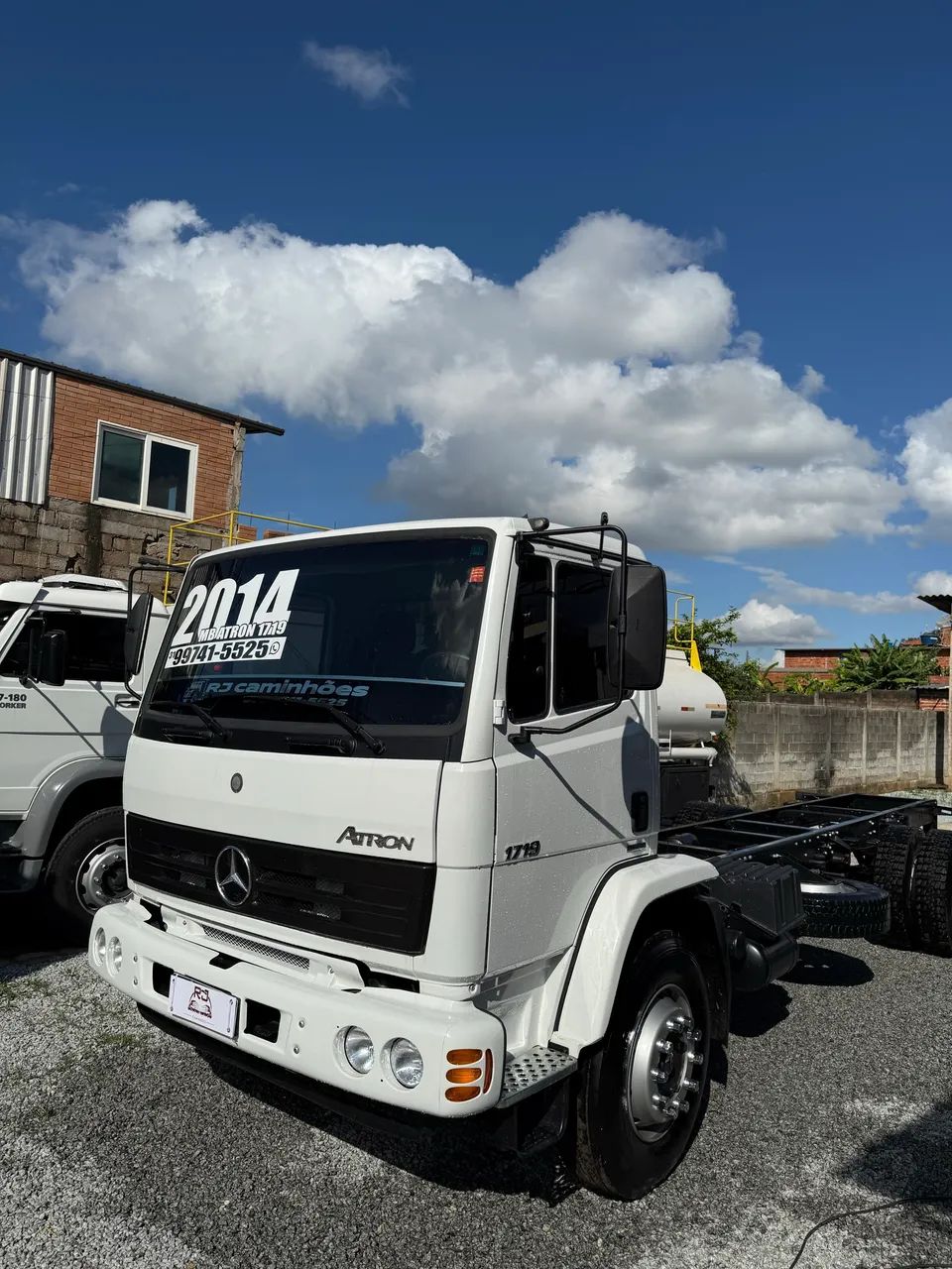 CAMINHÃO MB ATRON 1719 2014 UNICO DONO  - Foto 3