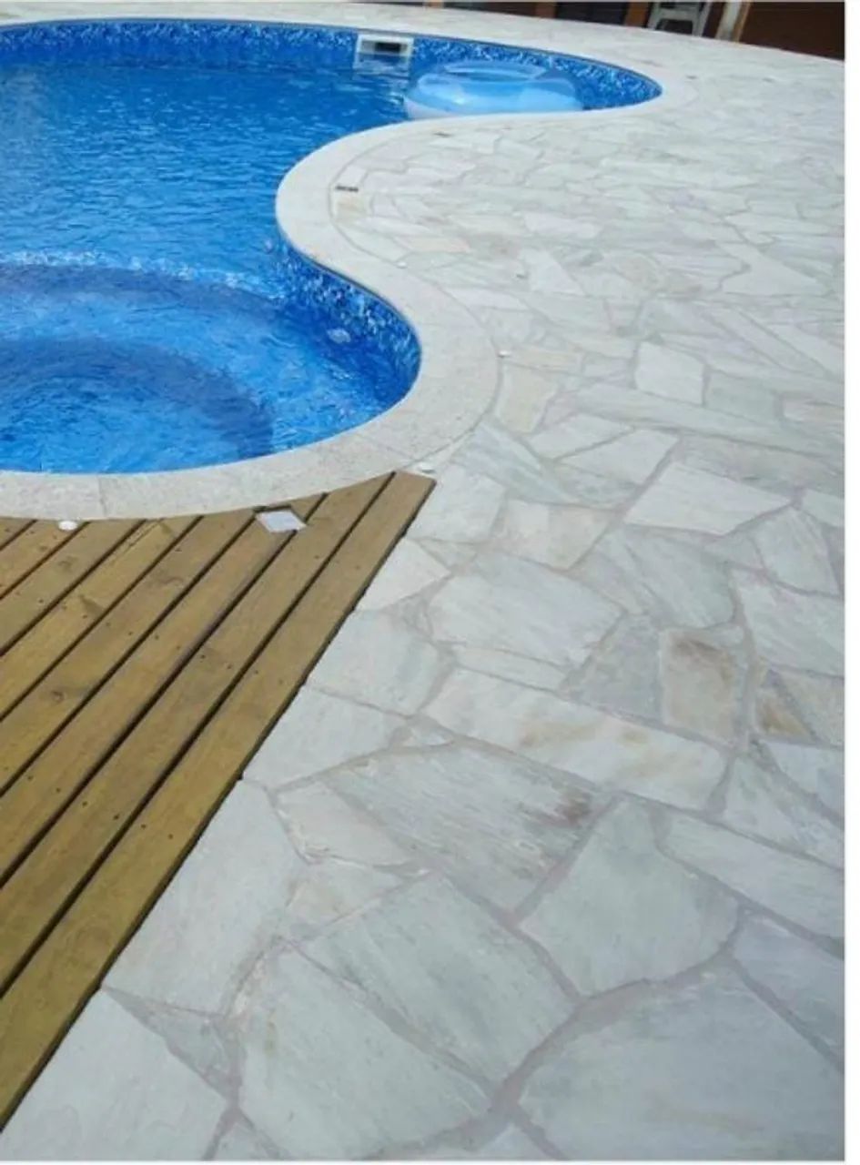 Caco de Pedra São Tomé Branco Irregular Revestimentos Do Meu Gosto - Foto 4