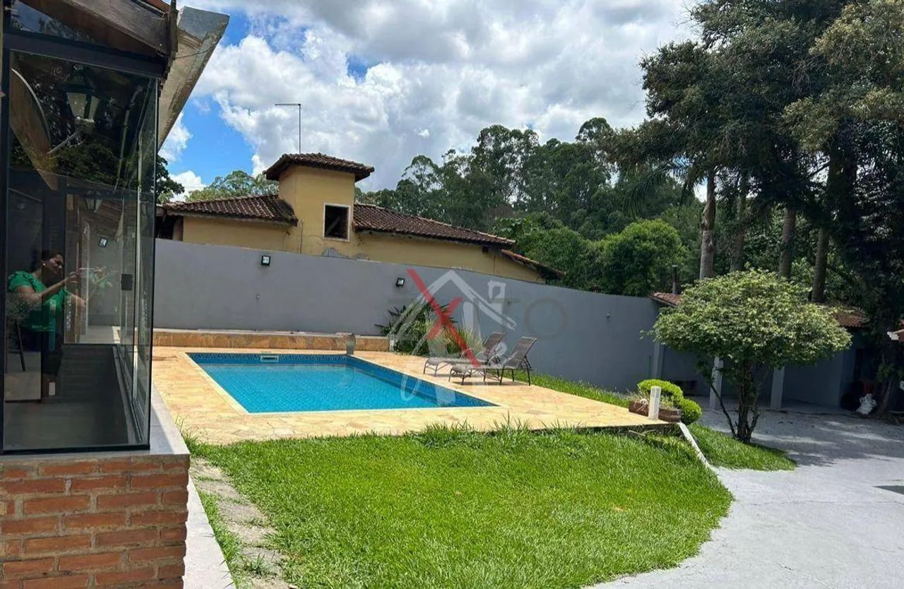 Apresentamos esta charmosa chácara localizada no desejado Condomínio Vivenda, no bairro Ch - Foto 2