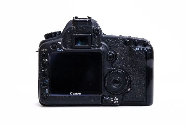 Canon 5d Mark II (Com defeito) - 01 - Foto 3