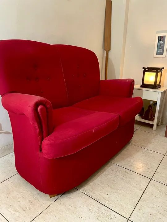 Sofá Vermelho 2 lugares com almofadas removíveis - Foto 2