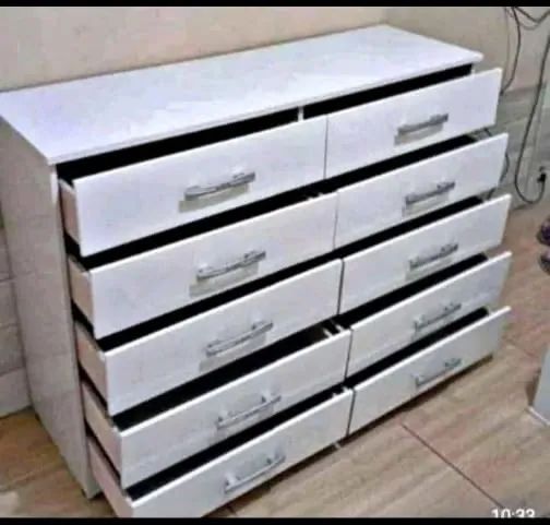 Comoda 10 gavetas 