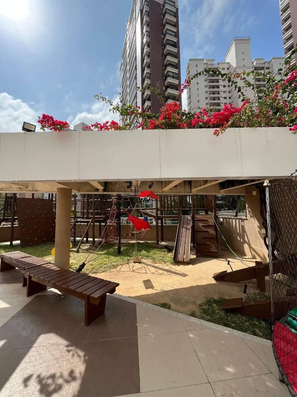 Apartamento de 2 quartos à venda no Cocó
