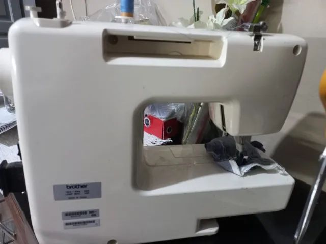 Maquina Costura64291463927681122