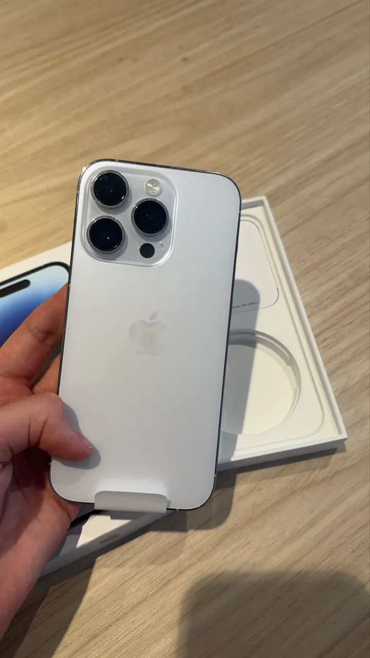 iPhone 14 pro シルバー iPhone 14Pro Silver - Celulares e Smartphones - Gleba Fazenda
