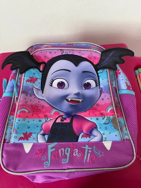 Mochila escolar Vampirina da Disney 