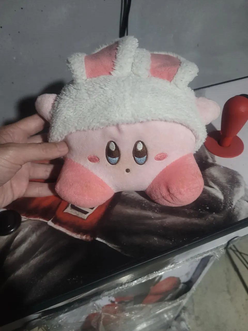 Pelúcia Kirby com orelhas de Coelho. - Foto 3