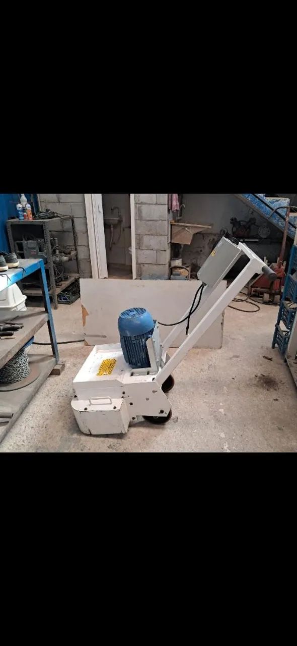 POLITRIZ DE PISO MONOFASICO 220V (SEMI-NOVA) - Foto 2