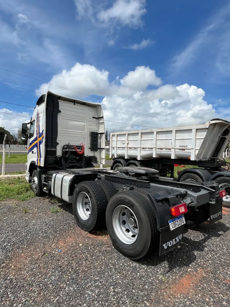 Volvo FH460 6x2T ano 2015 sendo vendido por 90% da tabela FIPE - Foto 3
