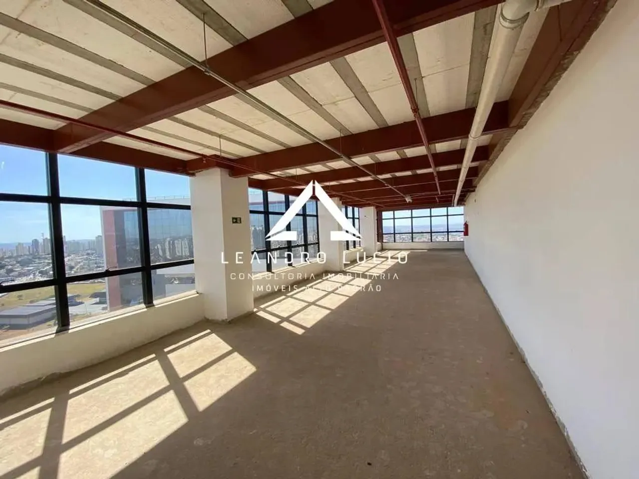 Laje Comercial para Venda em Aparecida de Goiânia, Vila Brasília Complemento, 10 vagas