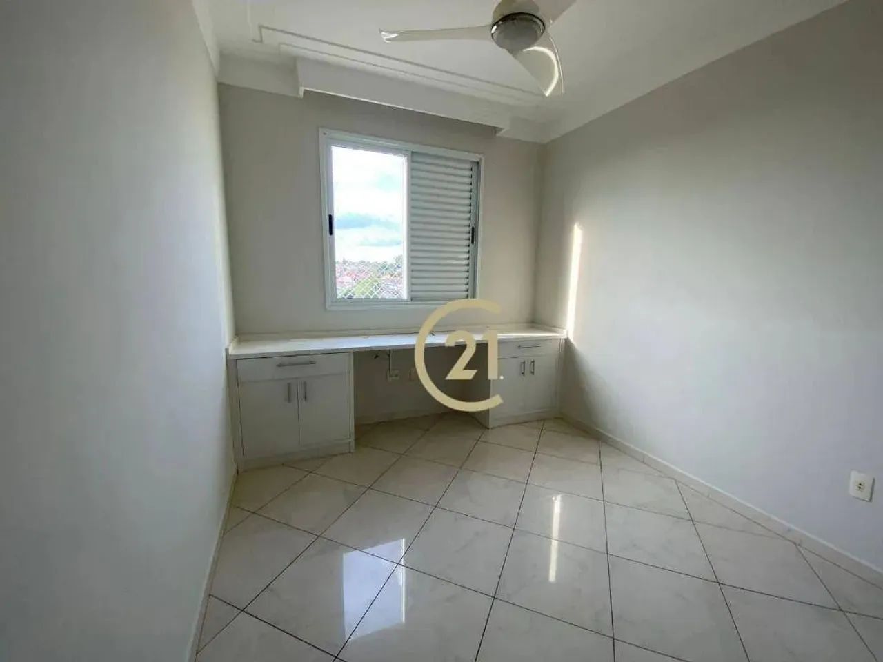 Apartamento para Alugar no Edifício Torre Viena - Vila Nossa Senhora Aparecida em Indaiatu - Foto 5