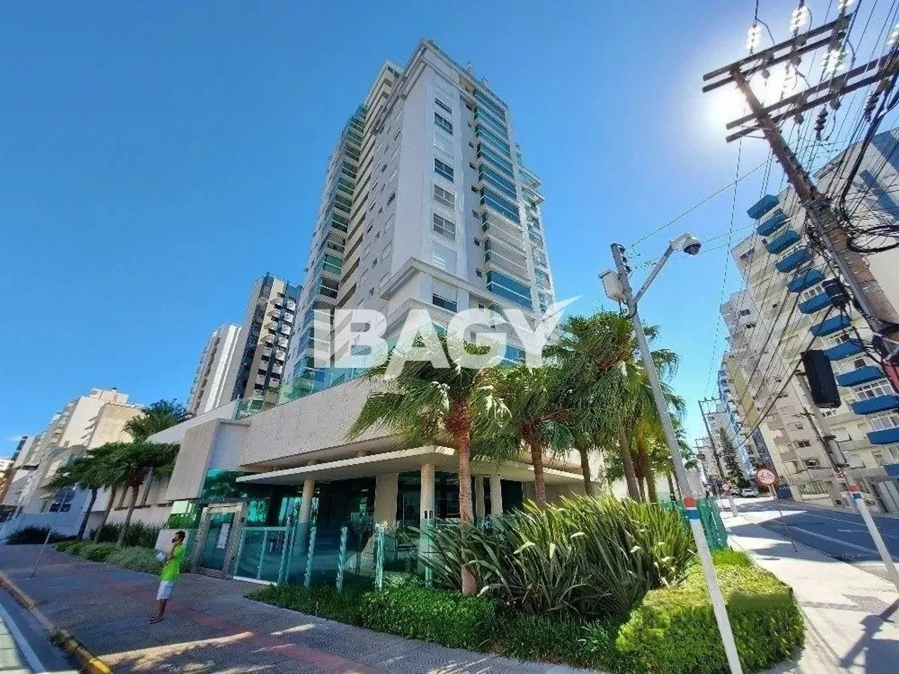 Excelente Apartamento 2 dormitório(s) em Centro - Florianópolis