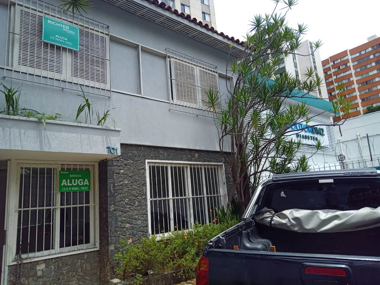 Sobrado comercial para alugar na Chácara Santo Antônio