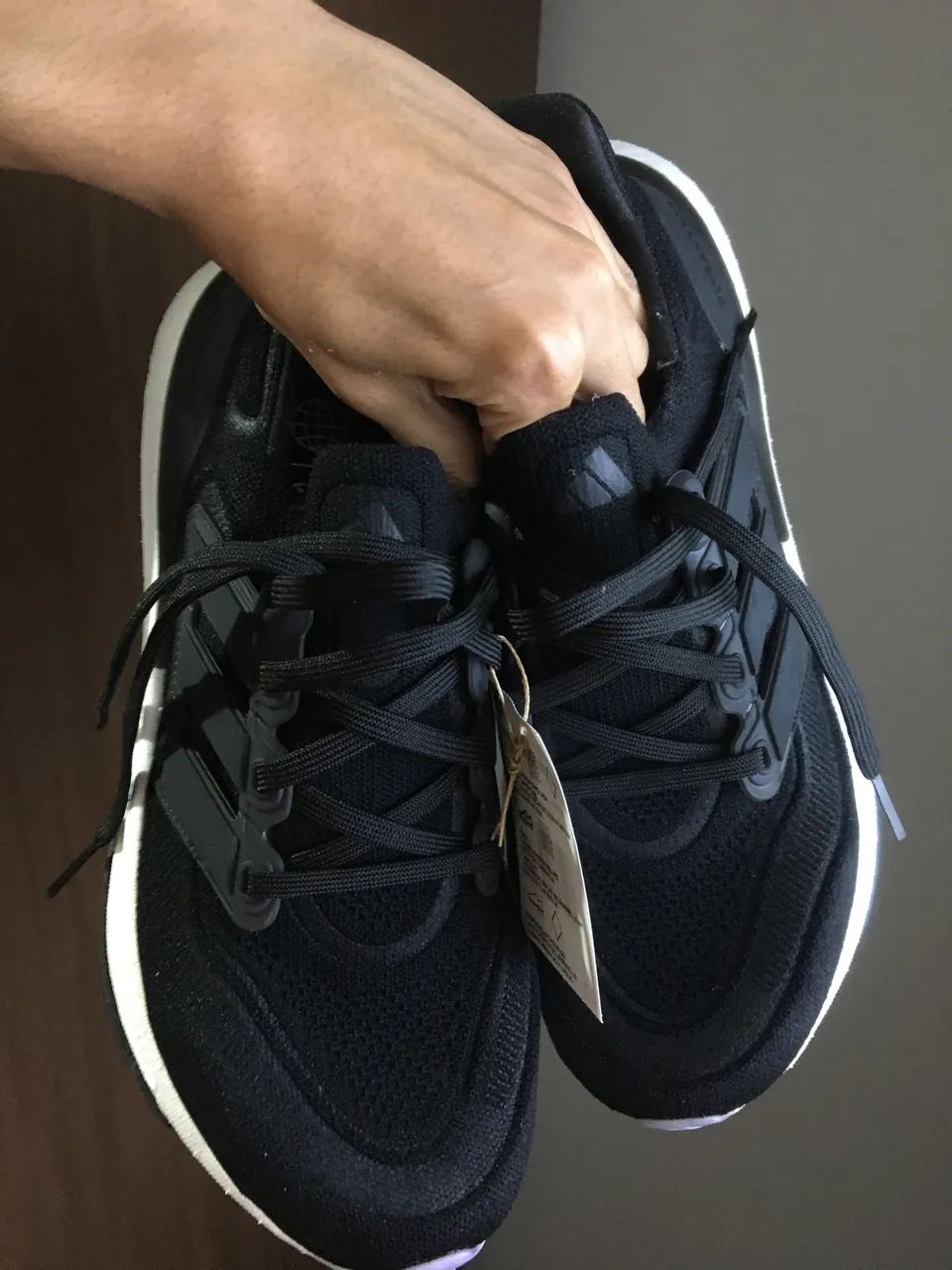 Tênis Adidas Ultraboost 40 - Foto 4