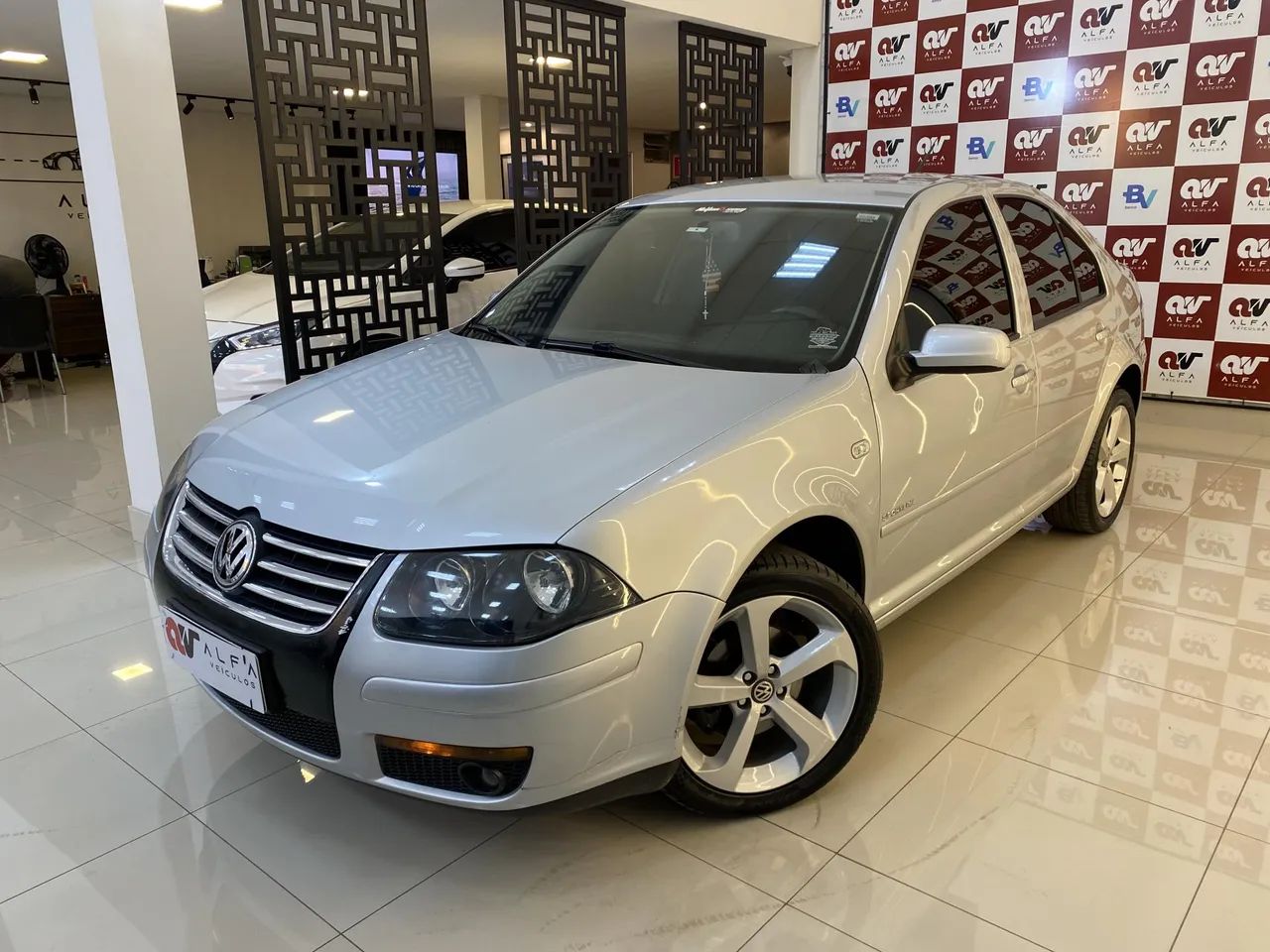Volkswagen Bora 2.0/ 2.0 Flex 8v Mec. 2008/2009 - Foto 2