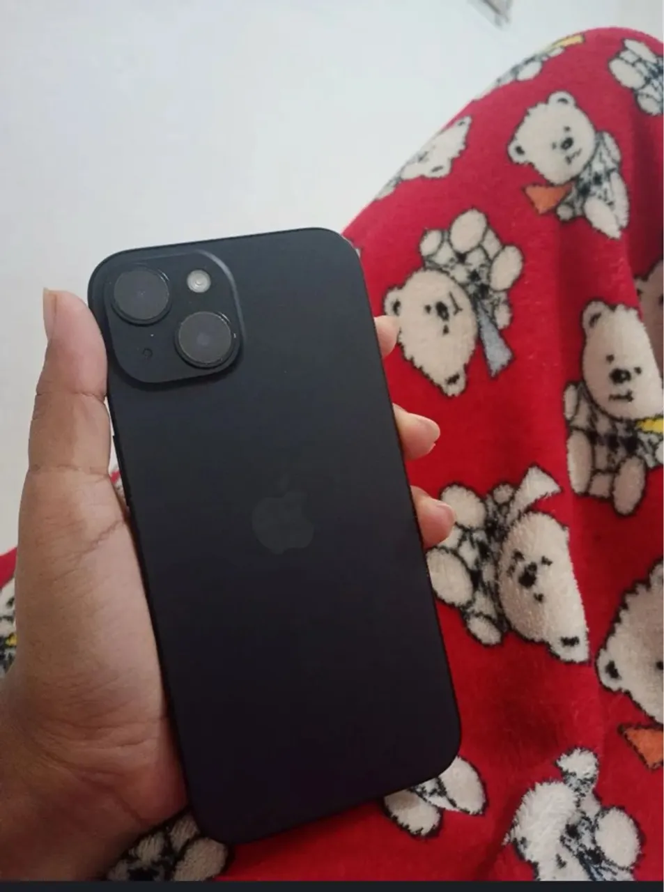 iPhone 15 128GB