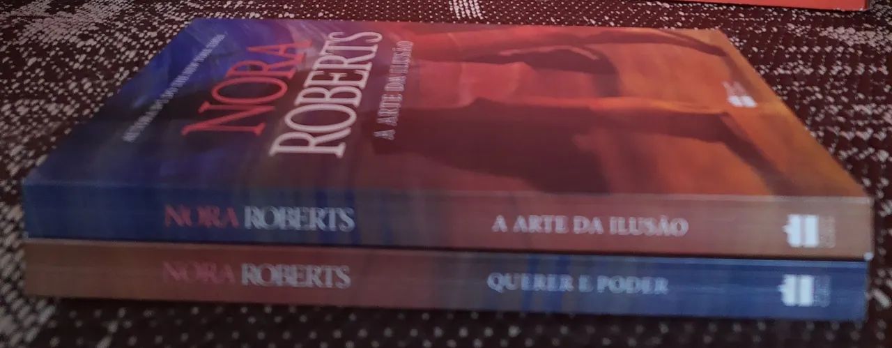 Livros Nora Roberts: Querer e Poder e A Arte da Ilusão - Foto 3