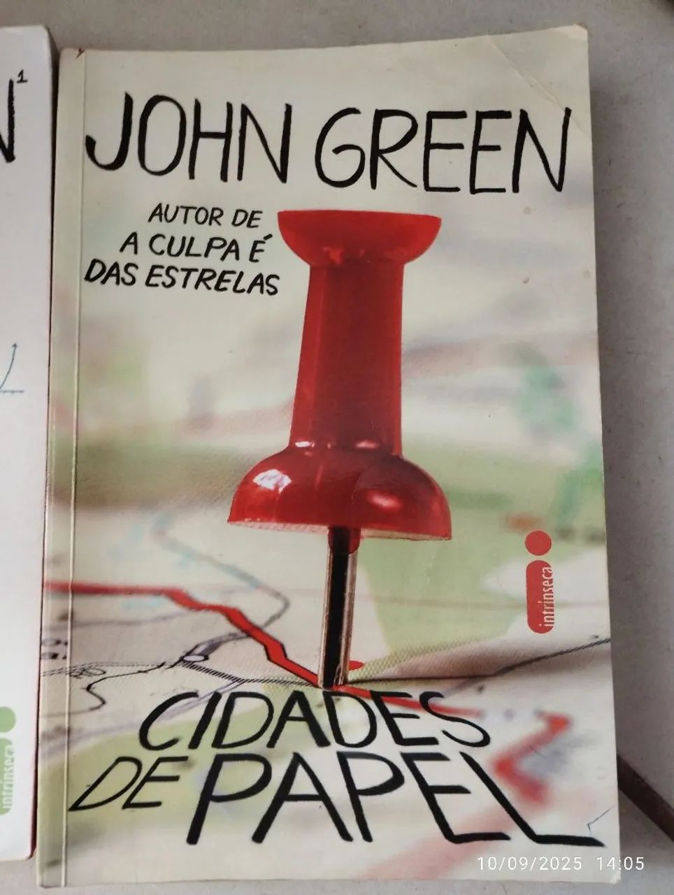 Vendo livros John Green - Foto 3