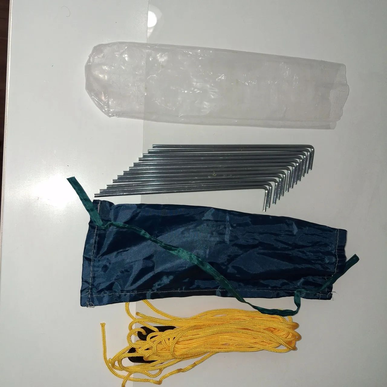 Conjunto de 12 espeques + 02 tirantes para montagem de barracas e gazebos