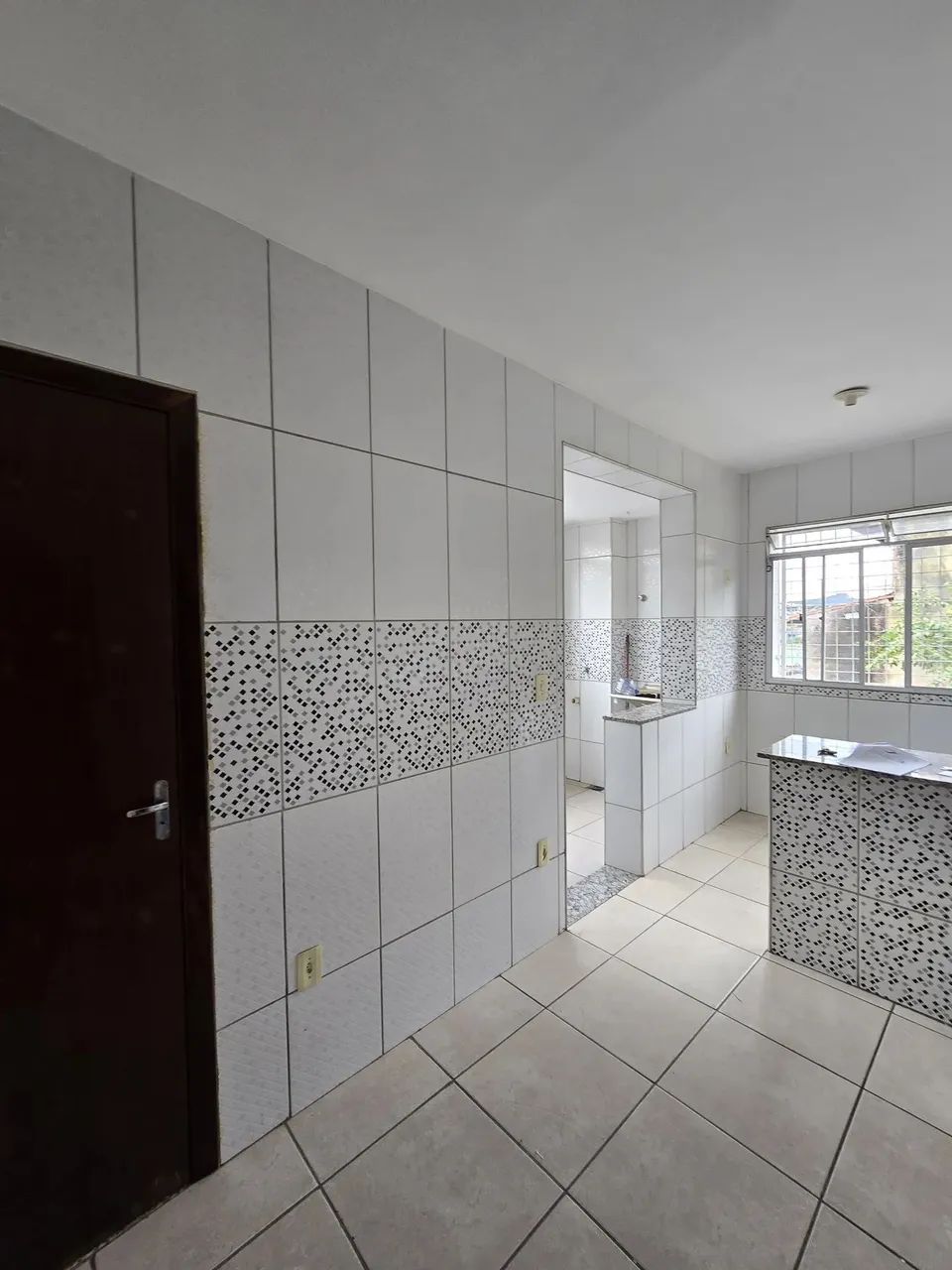 Apartamento c/01 quarto c/ 01 vaga de garagem B. Laguna em Contagem