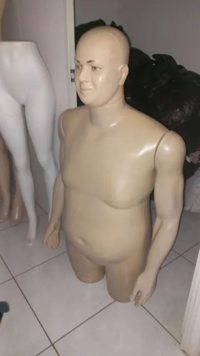 Manequim Masculino e feminino para Loja de Roupas