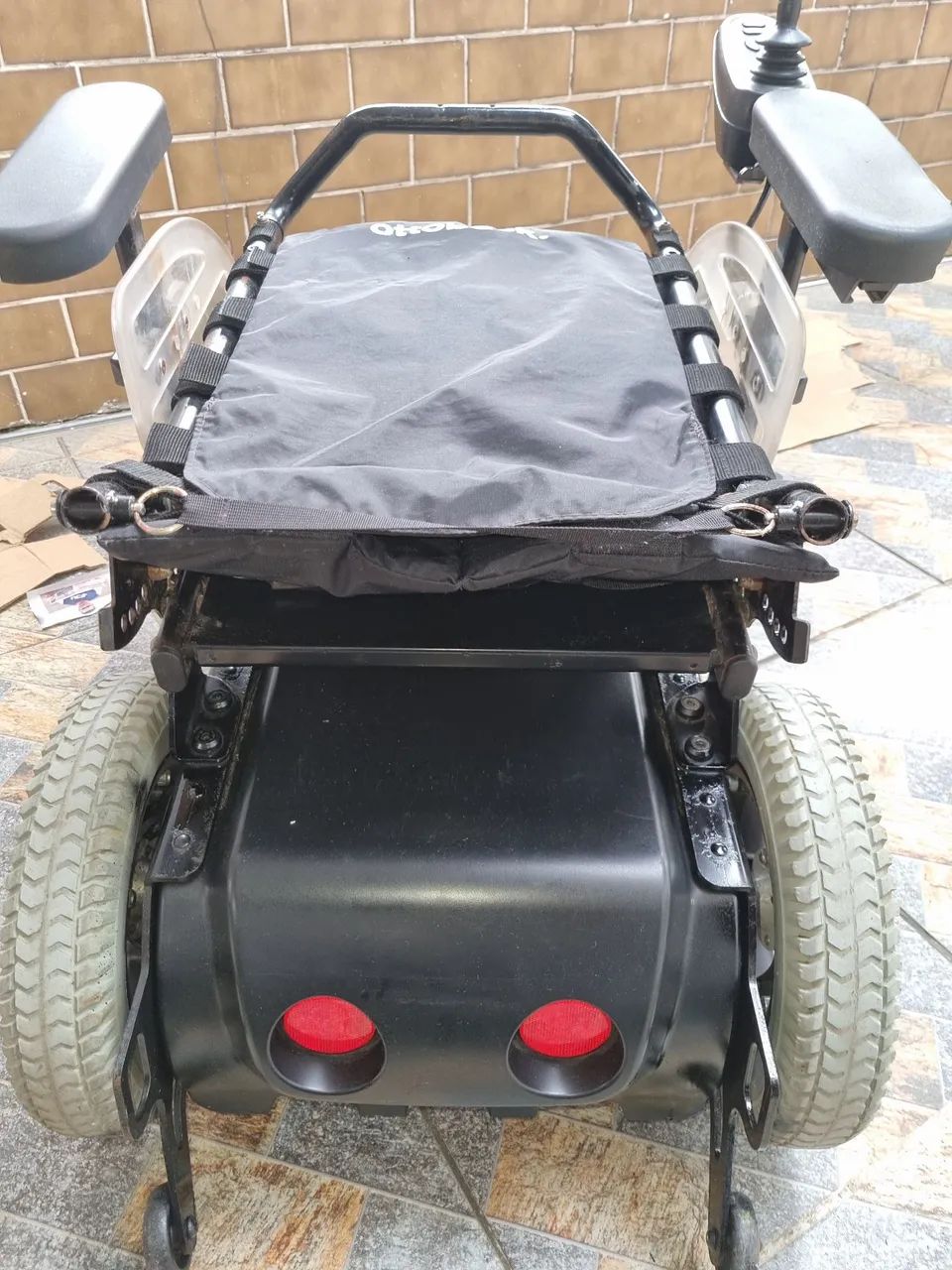 Cadeira de Rodas motorizada Ottobock b400 em perfeito estado - Foto 4