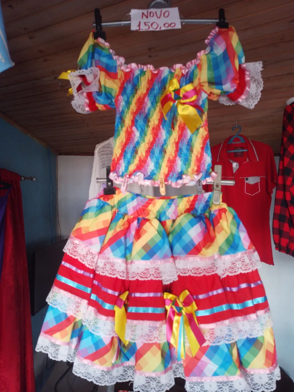 Conjunto Junino novo blusa e saia