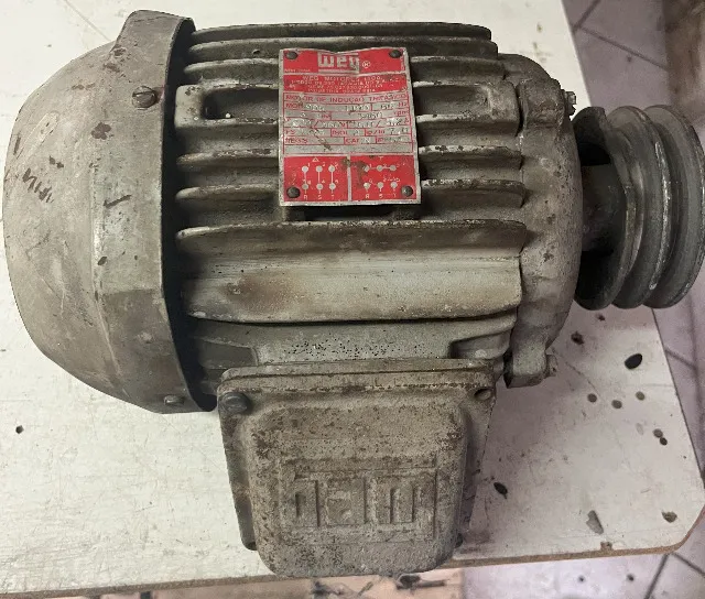 Motor WEG 3CV Trifásico - 3460 rpm