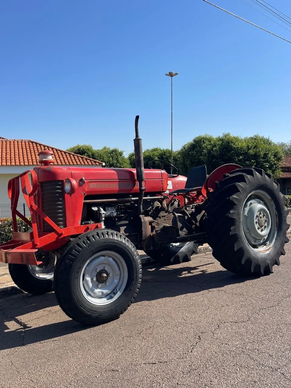 Trator Massey Ferguson Vermelho - Colecionador